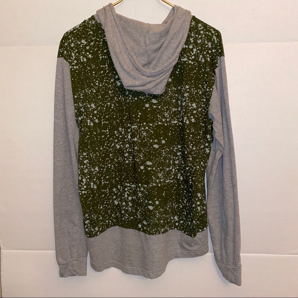 Rolling Paper Pullover - Picture 2 of 3